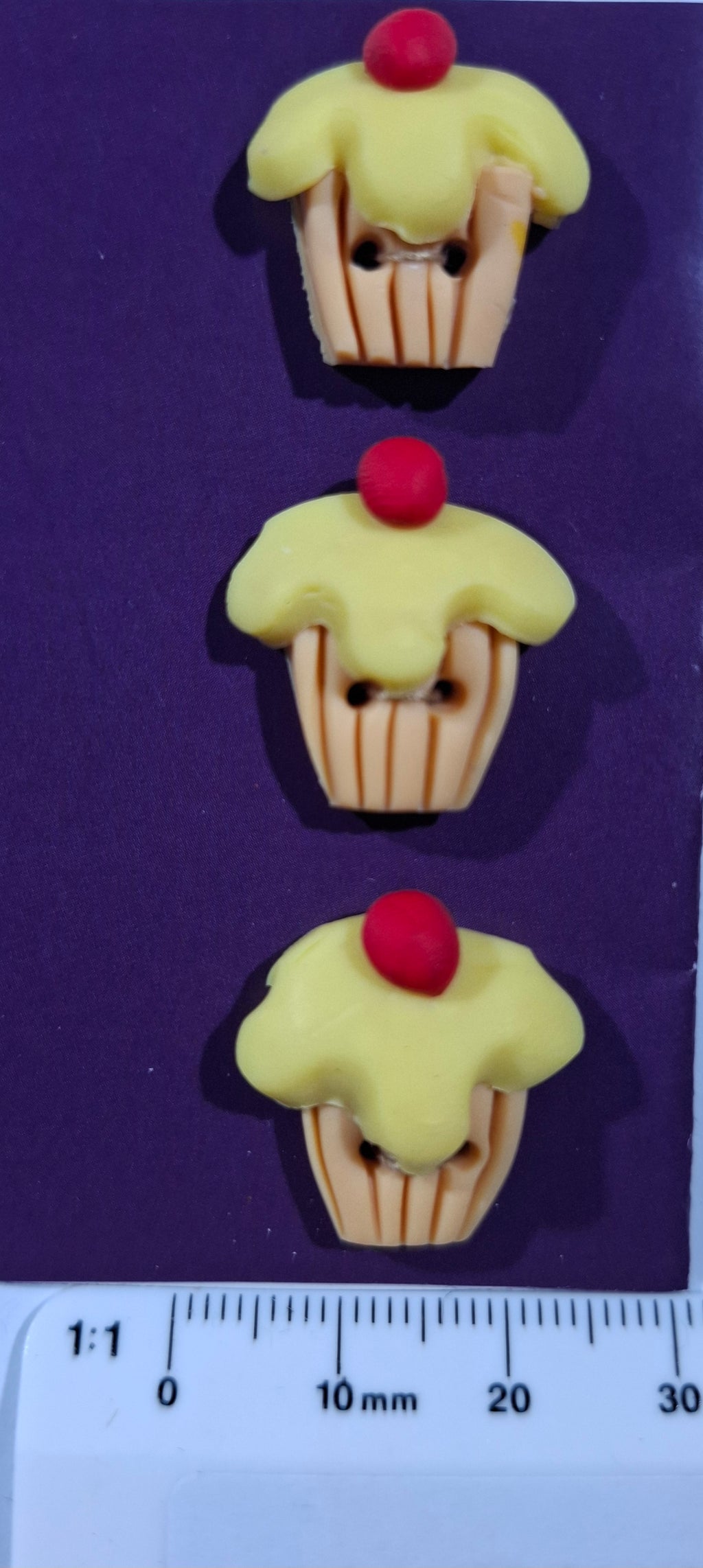 Cup Cake Yellow Buttons