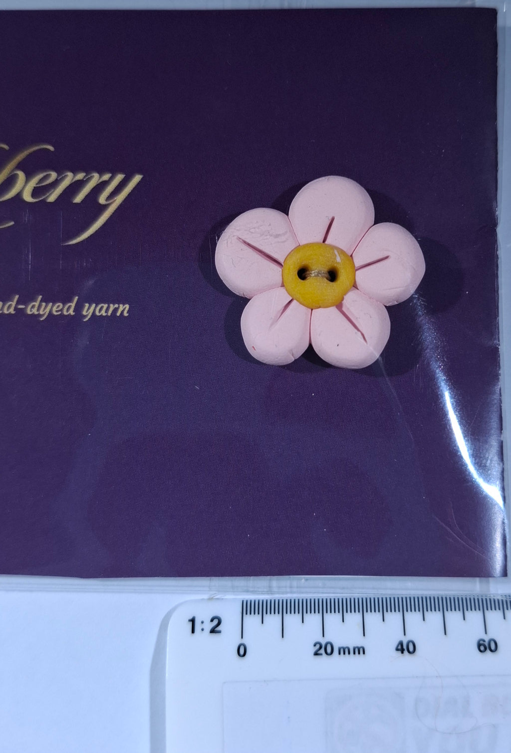 Flower button 4
