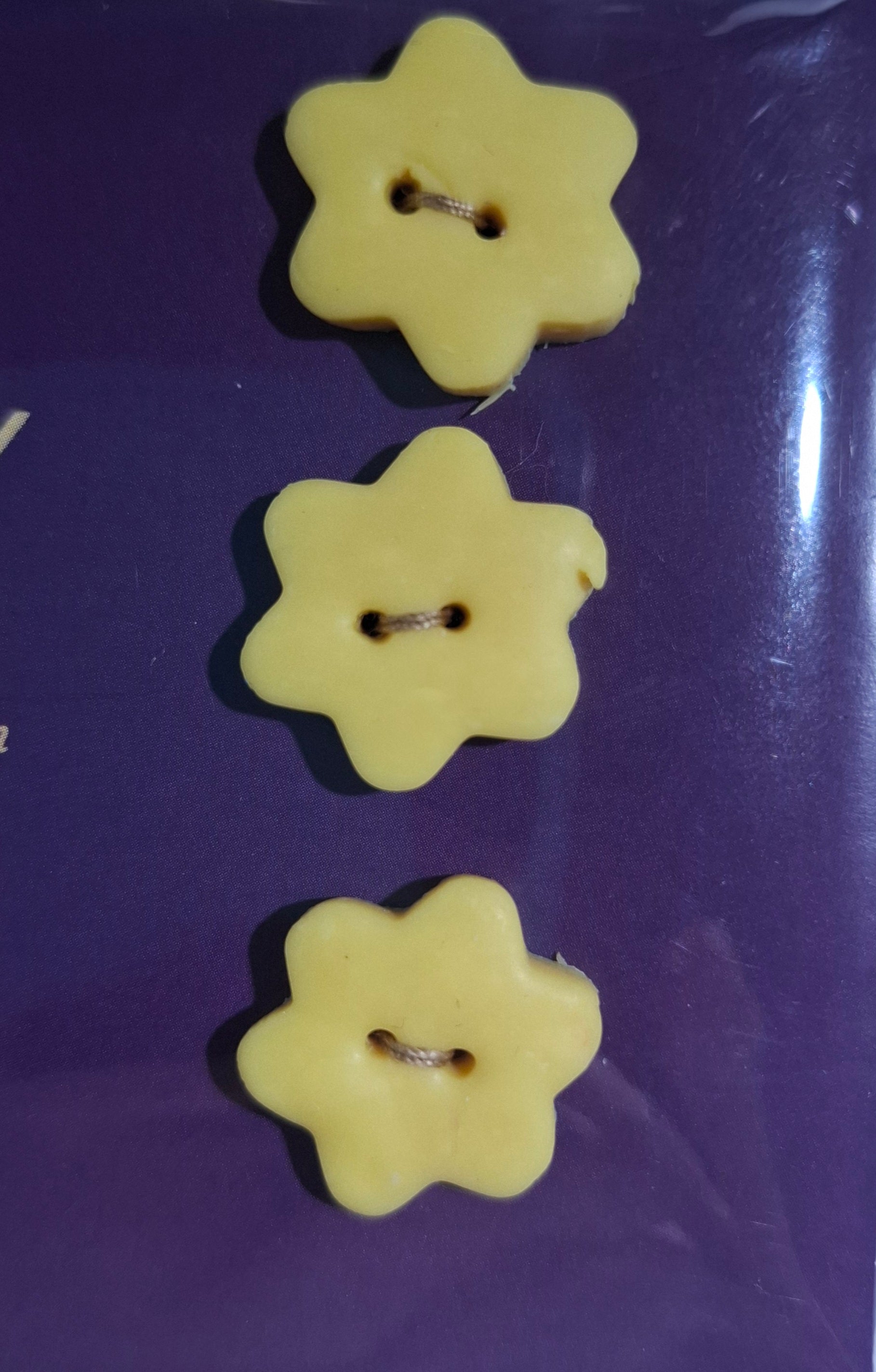 Star Button Yellow